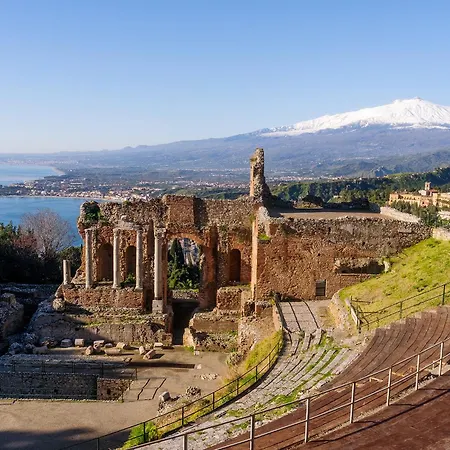Casa Bianca * Giardini Naxos